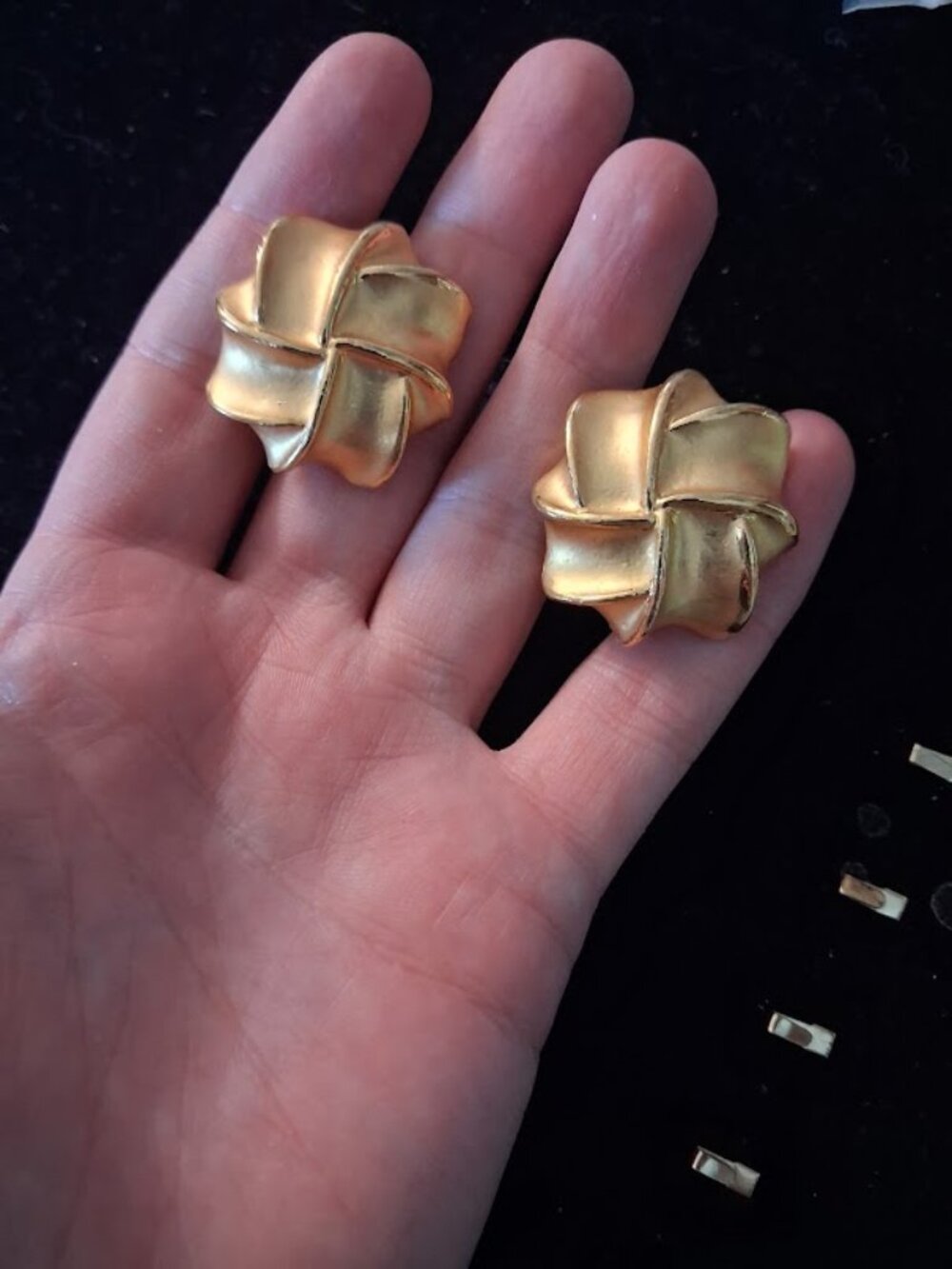 Vintage clip on earrings